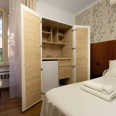 Vatican Design Guest house 4*