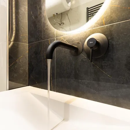 Vatican Design روما